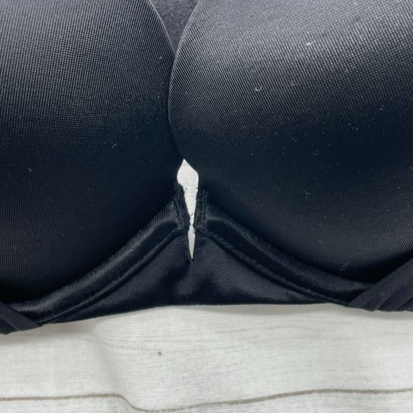 NWT-Victoria's Secret Womens Padded Demi Pushup Bra Size 32C  Black Underwire - Picture 4 of 9